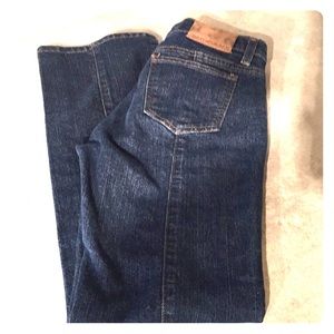 DKNY Jeans  SIZE 4 -east village jean- classic!
